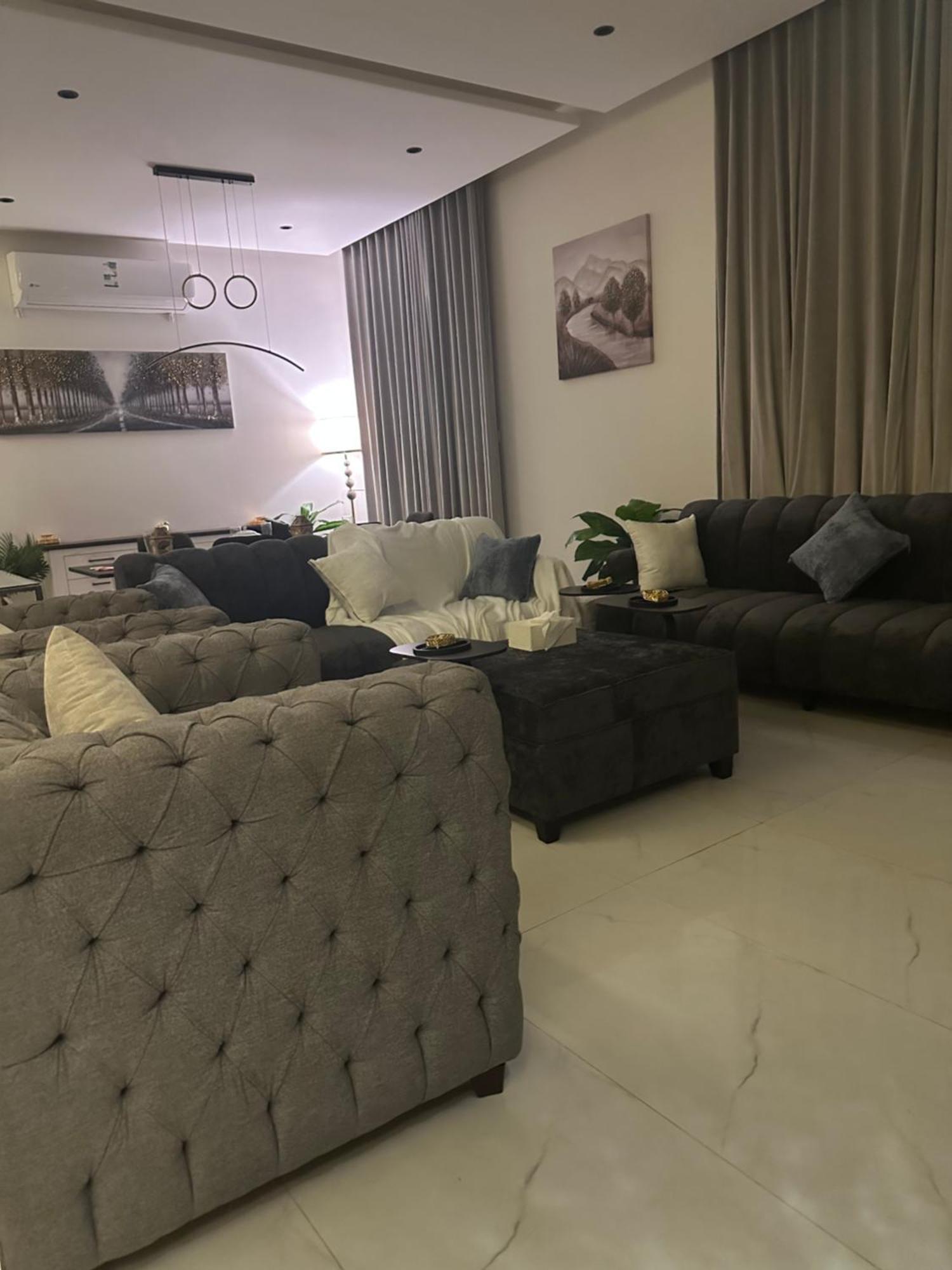 فالي4 الفندقية دخـول ذاتي Apartment *
